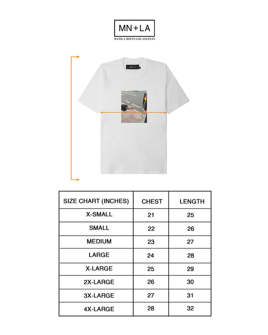 "LOOK RIGHT" TEE IN WHITE