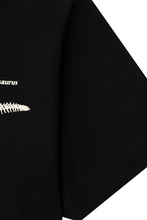 "TYRANNOSAURUS" LITTLE HUMAN™ TEE IN ANTHRACITE