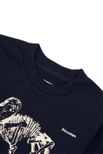 "TRICERATOPS" LITTLE HUMAN™ TEE IN NAVY