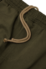 LOUNGE PANTS IN OLIVE