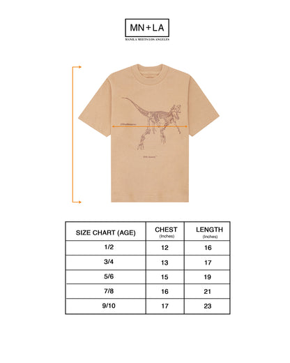 "DILOPHOSAURUS" LITTLE HUMAN™ TEE IN WHEAT