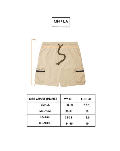TREK SHORTS IN DESERT