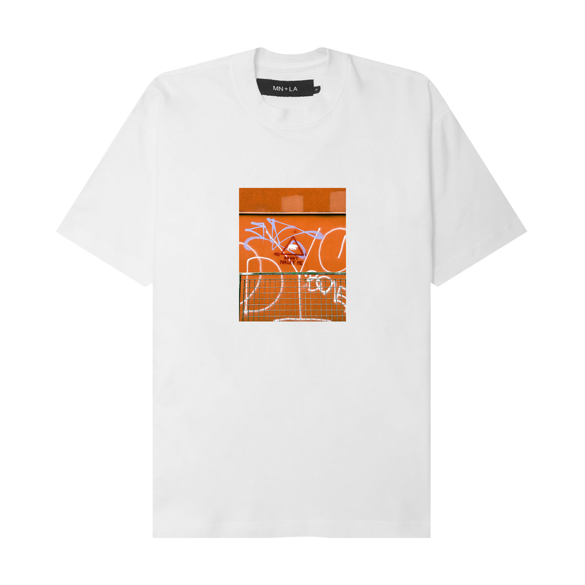 "DO NOT FORGET ME" TEE IN WHITE