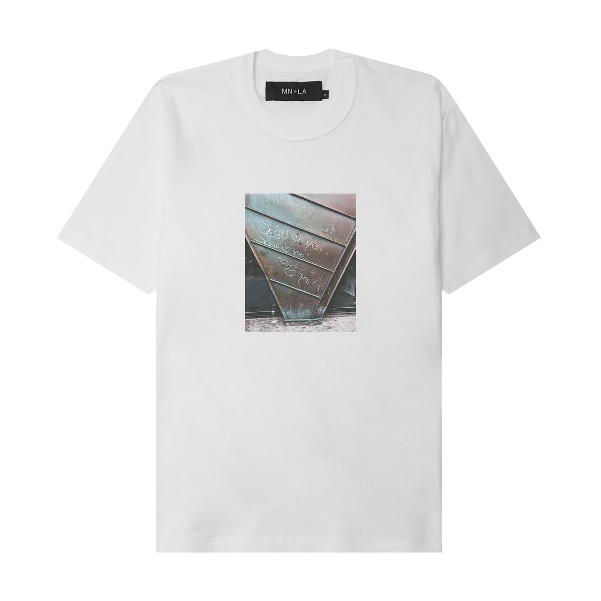 "JESUS LOVES YOU" TEE IN WHITE