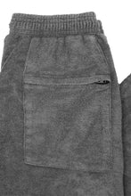 TOWEL TERRY SWEATPANTS IN OWL GREY