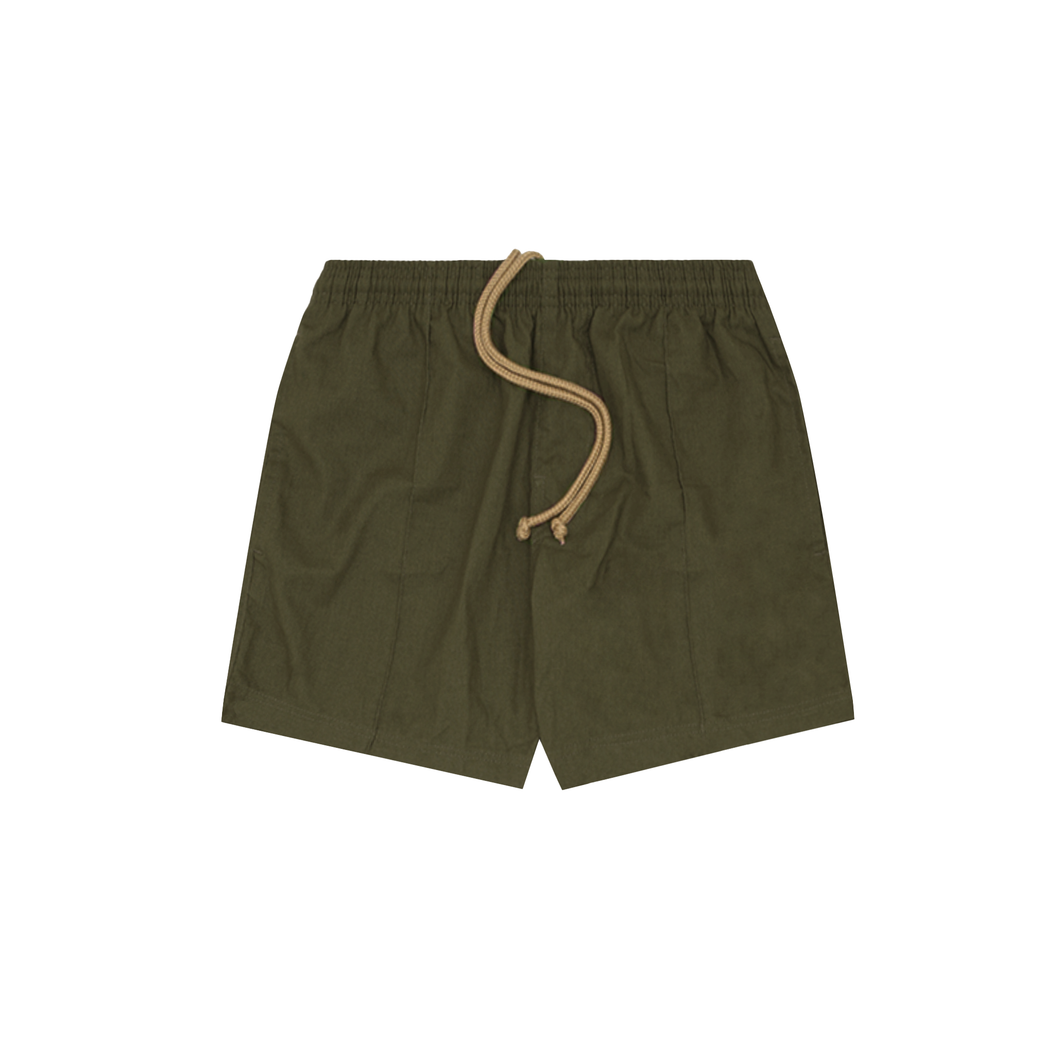 LINEN PLEATED HOUSE SHORTS IN OLIVE