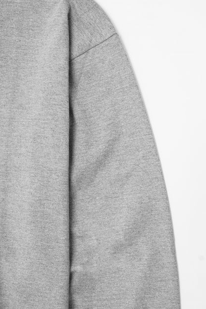 LONGSLEEVE TEE IN HEATHER GREY