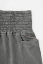 KNUCKLE HEAD MESH SHORTS IN STONE GREY