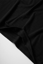 STRIPED PIQUE MOCK NECK TEE IN ANTHRACITE