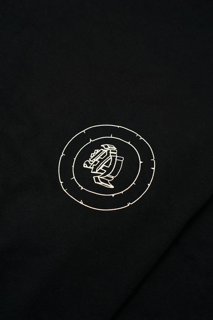 "M'$ ARTIFACT" MOCK NECK TEE IN ANTHRACITE