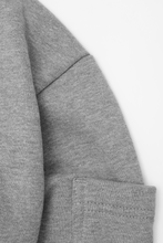 CROPPED HOODIE IN HEATHER GREY