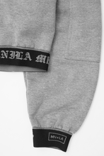 CROPPED HOODIE IN HEATHER GREY