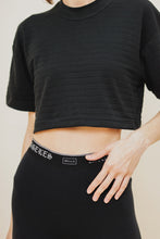 CROPPED MOCK NECK IN ANTHRACITE