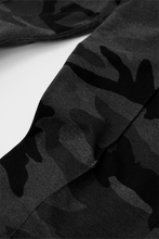 MIDNIGHT CAMO PLEATED WIDE LOUNGE PANTS