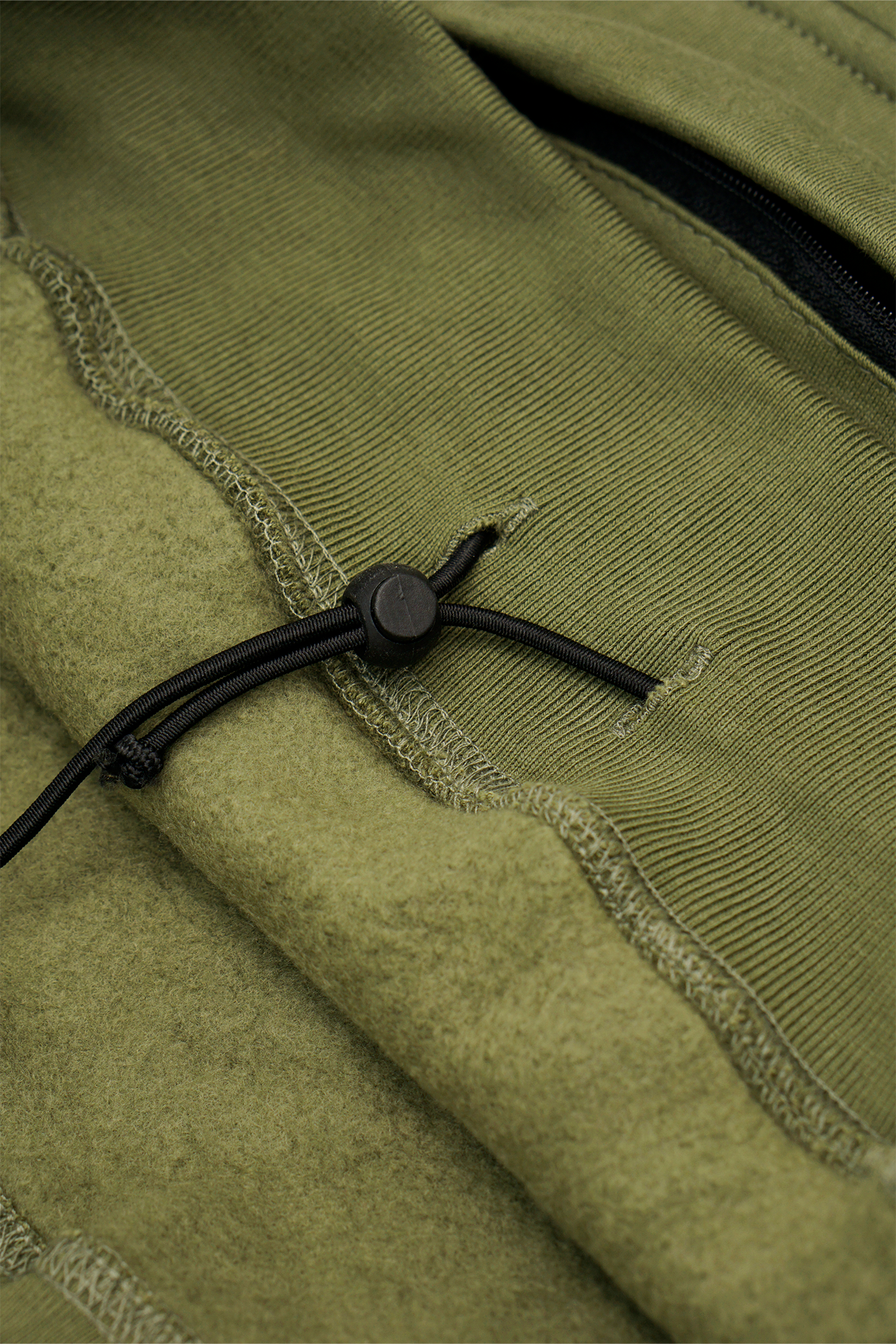 ROGUE HOODIE V2 IN MOSS GREEN