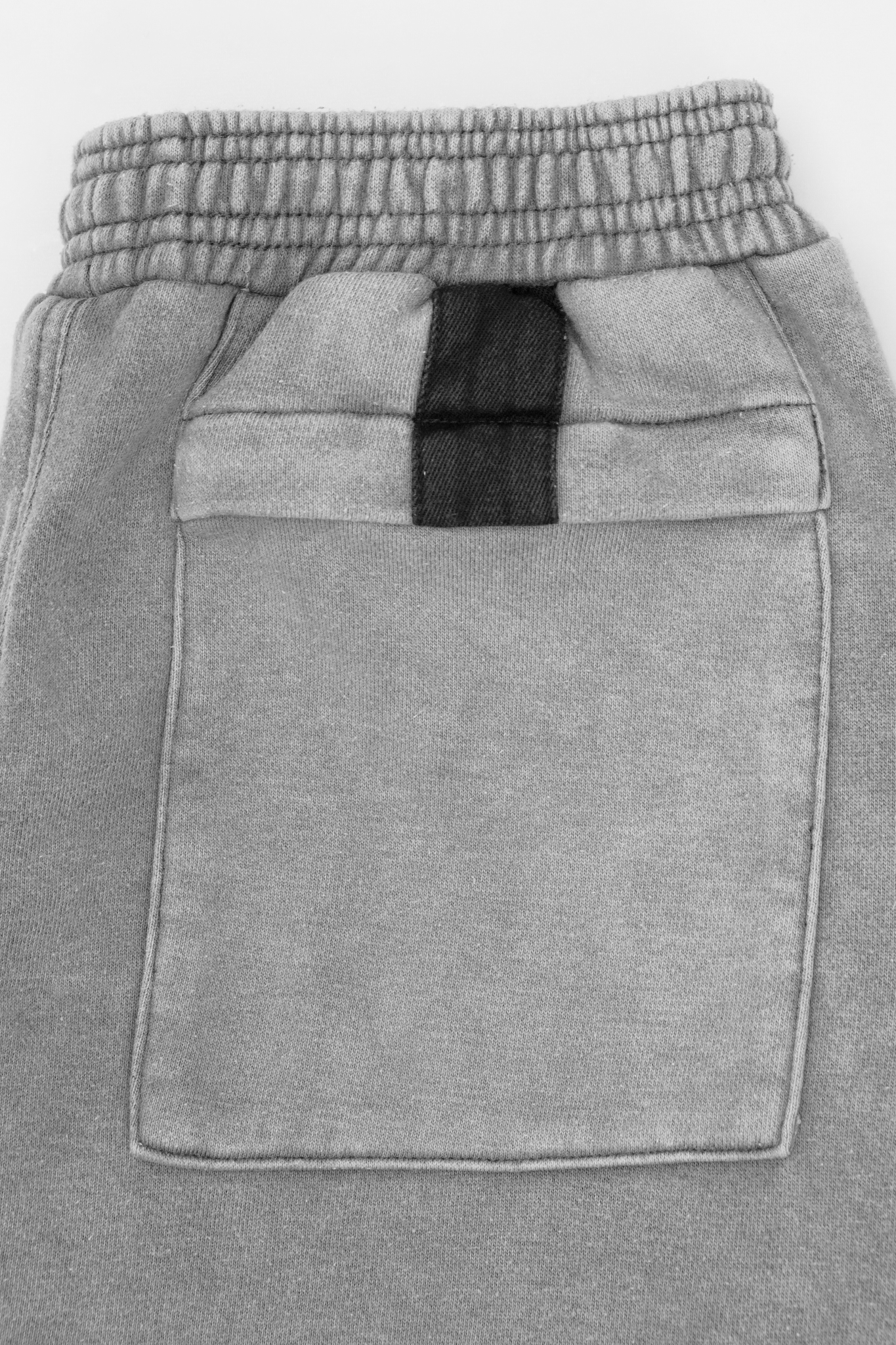 7 POCKET LOUNGE PANTS IN CEMENT