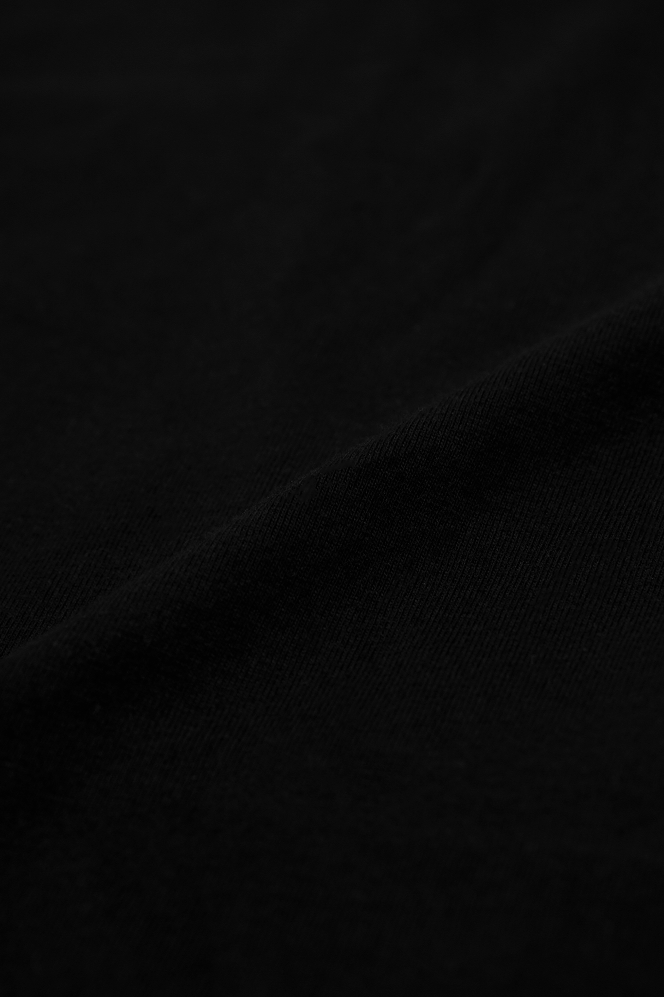 MOCK NECK TEE V3 IN ANTHRACITE