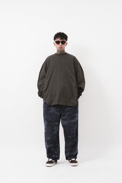 DEEP TRENCH CAMO PLEATED WIDE LOUNGE PANTS