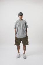 7 POCKET SWEATSHORTS IN OLIVE