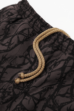 "VINES AND THORNS" 7 POCKET SWEATSHORTS IN WOOD