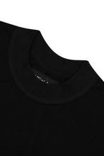 PIQUE MOCK NECK TEE V3 IN ANTHRACITE