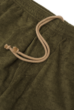 TOWEL TERRY HOUSE SHORTS IN OLIVE