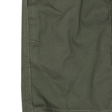 PLEATED HOUSE SHORTS IN MOSS GREEN