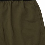 TRAINING SHORTS IN OLIVE