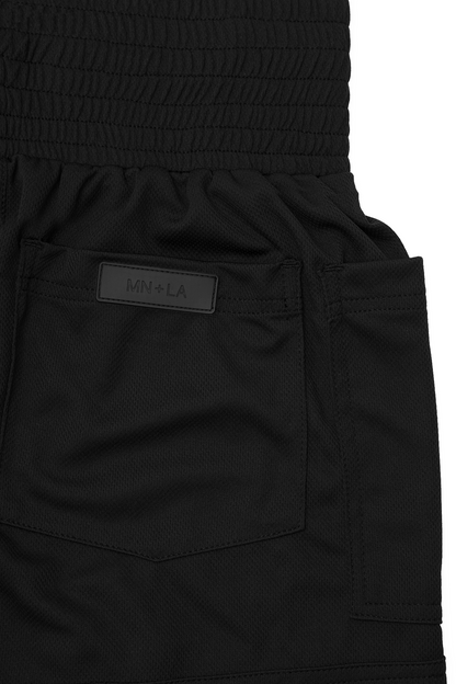KNUCKLE HEAD MESH SHORTS IN STEALTH